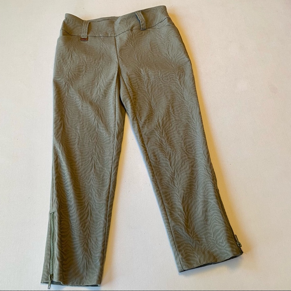 Lisette L Sport Montreal Cropped Textured Pants